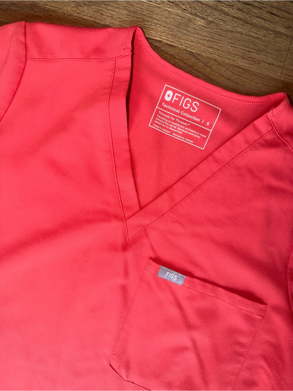 Figs Coral Red Scrub Set - V-Neck Top & Pants - Picture 2 of 4